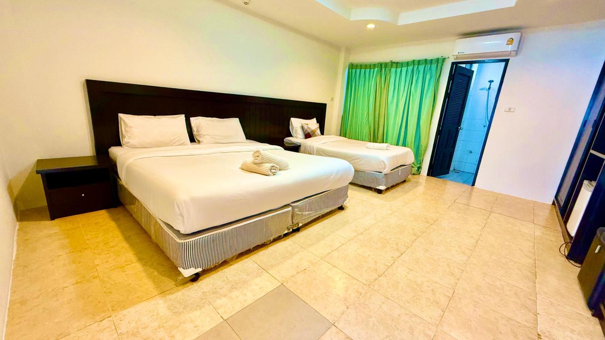 Hill Side Patong Hotel Eksteriør billede